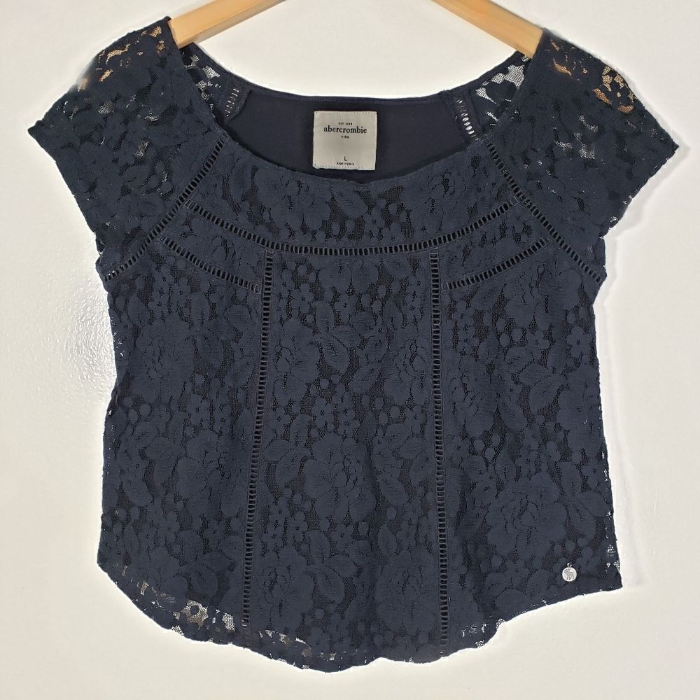 Abercrombie Kids Navy Blue Lace Lined Short Sleeve Blouse Size L